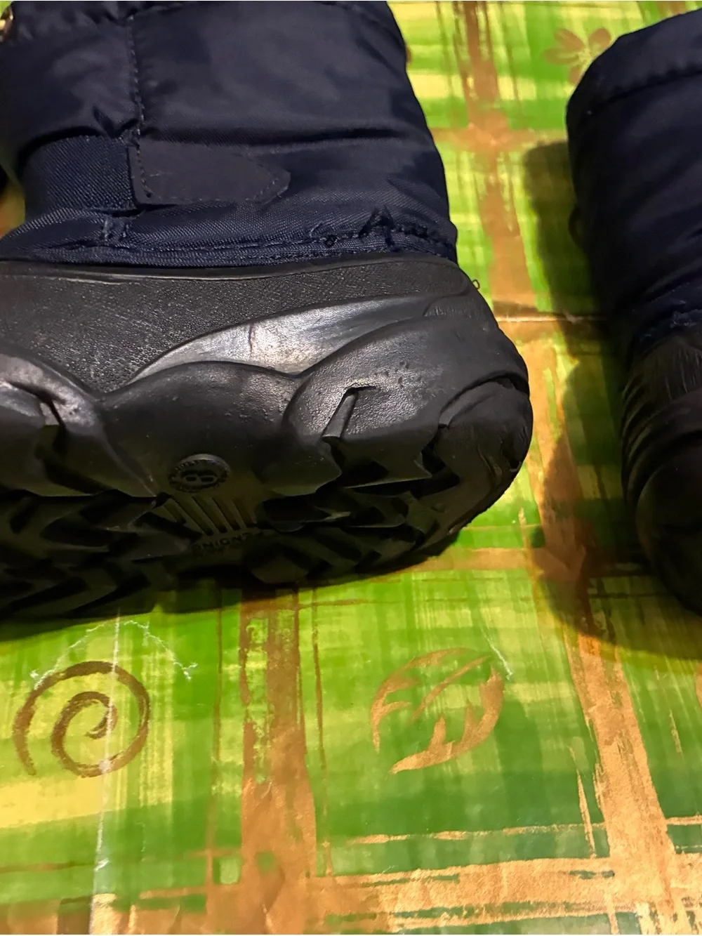 Kamik puffy insulated